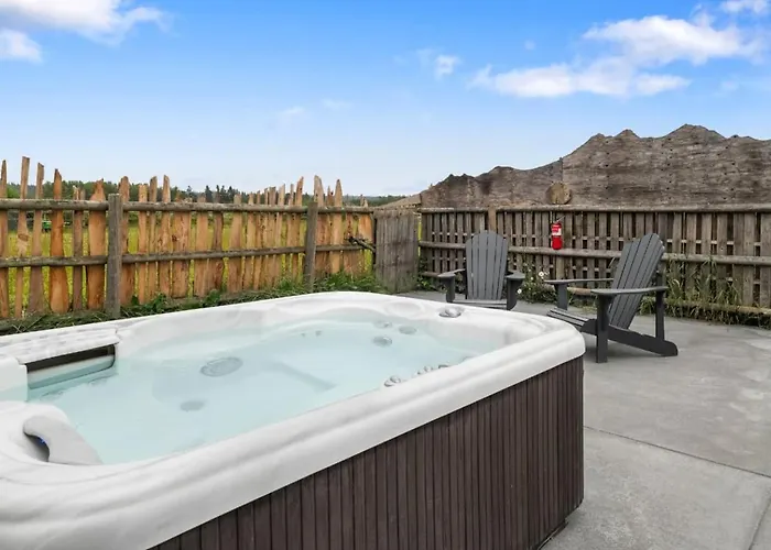 Blue Moon Tiny House Hot Tub Sauna Mtnviews