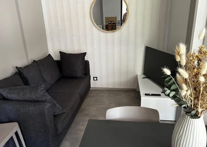 Cottage - 40 M All Comfort With Garden