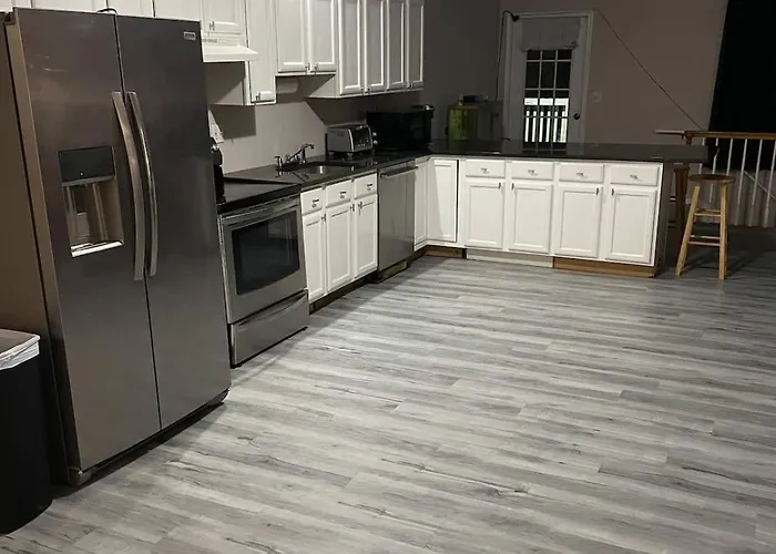 Private Apartment In Southbury 101