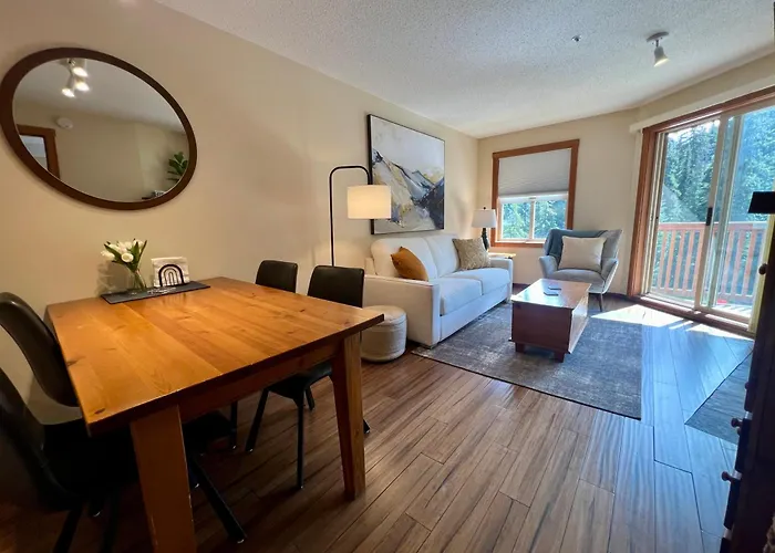 Main Village, Ski-In Ski-Out, Hot Tub, Condo