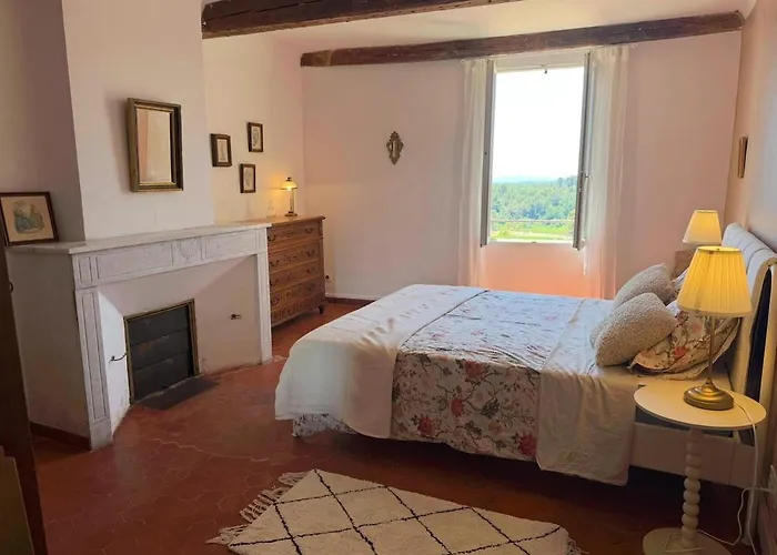 Beautiful House In Provence With Fantastic Views
