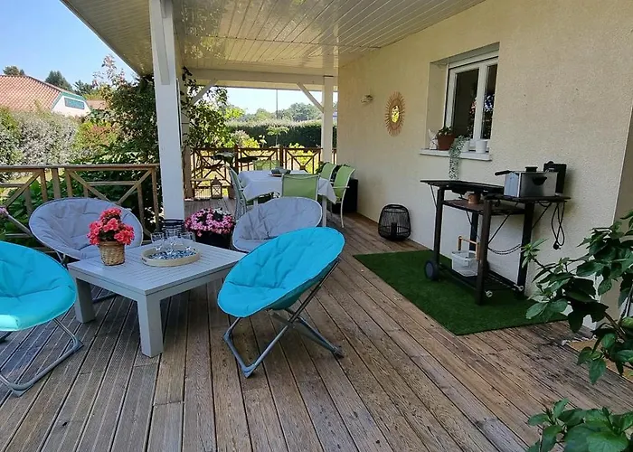 Villa avec grand jardin pour 6 personnes proche lac et océan