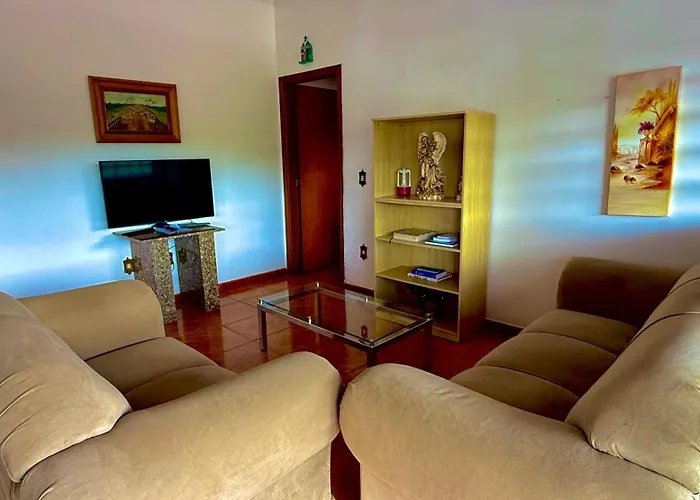 Casa de Temporada na Nova Aliança Completa, com Piscina e Lazer para 8 Pessoas