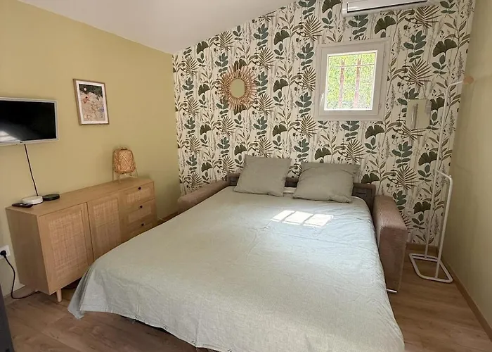Charming Studio With Private Terrace