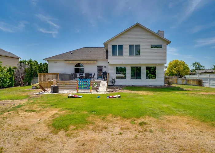 Private Hot Tub: Home Near Moses Lake Access