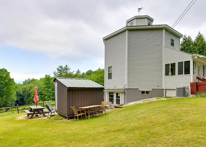 4 Mi To Beach & Lake: Spacious Home In Chestertown