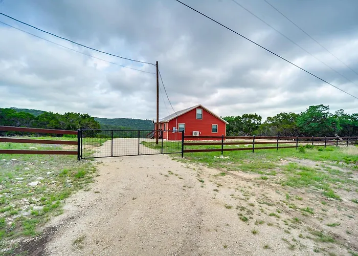 Pet-Friendly Hideaway 13 Mi To Leakey