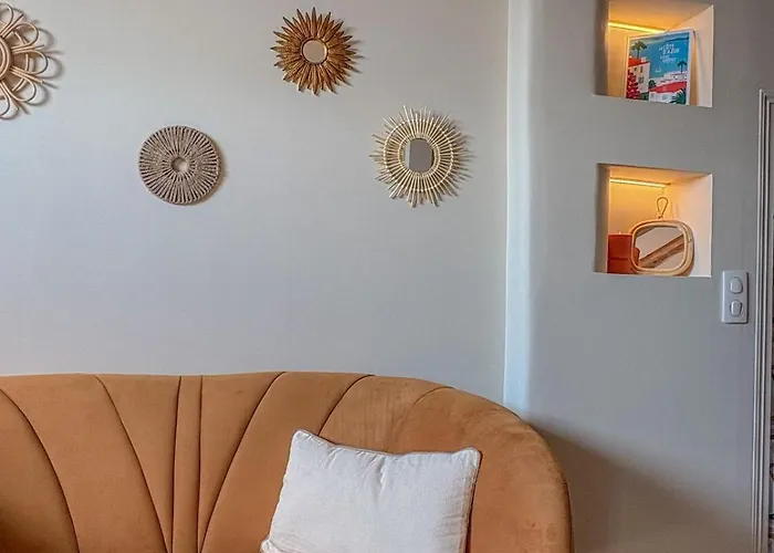 Charmant 2 pièces rénové avec vue mer