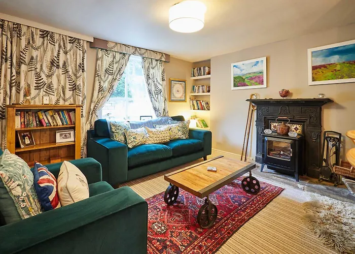 Host & Stay - Rosella Cottage