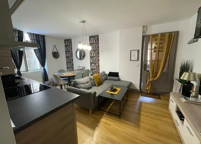 Appartement moderne centre ville, 5 personnes, 65 m2