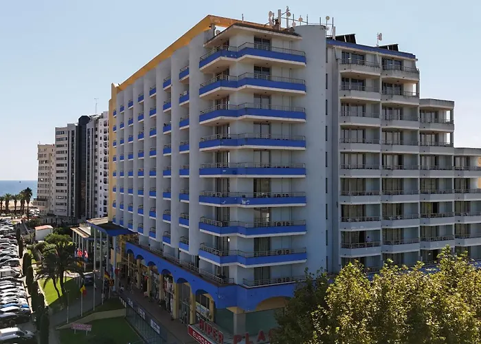 Resort: Xon'S Platja Ha