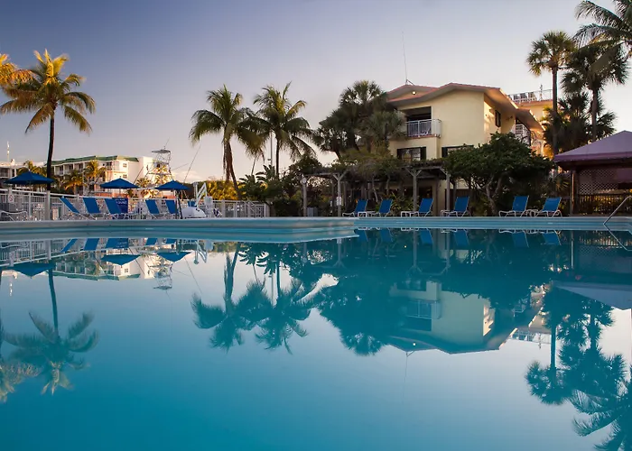 3 star hotel: Marina Del Mar Resort And Marina