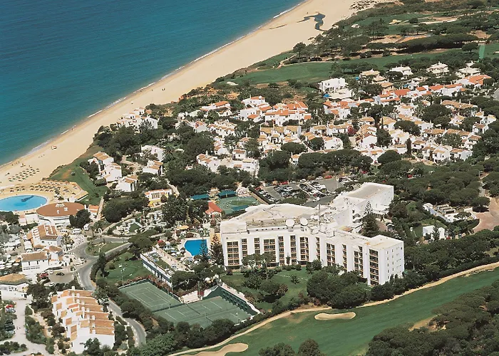 Resort: Dona Filipa Hotel