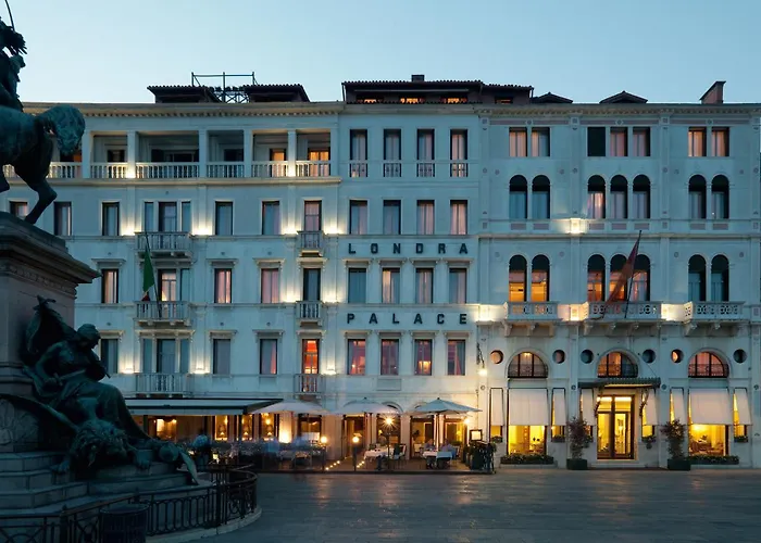 Hotel sulla spiaggia: Londra Palace Venezia