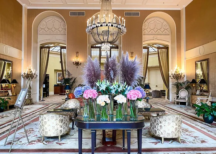 Hotel with Tennis: Intercontinental Mark Hopkins San Francisco By Ihg