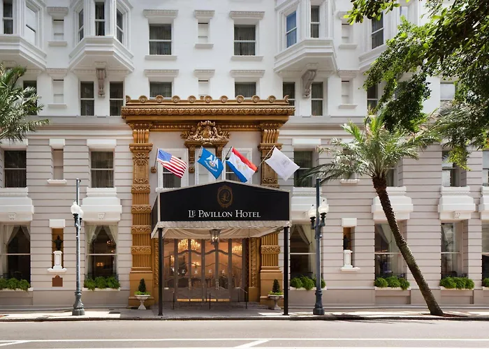 Le Pavillon, New Orleans, A Tribute Portfolio