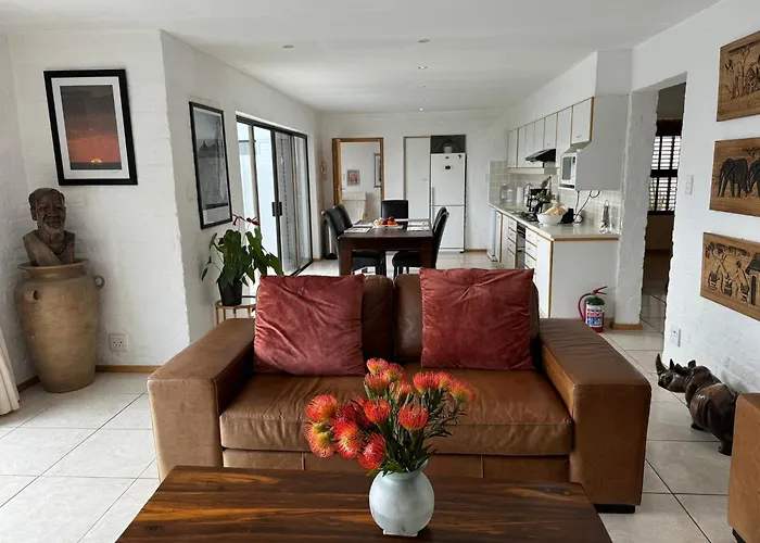 Gästehaus: Camps Bay Villa