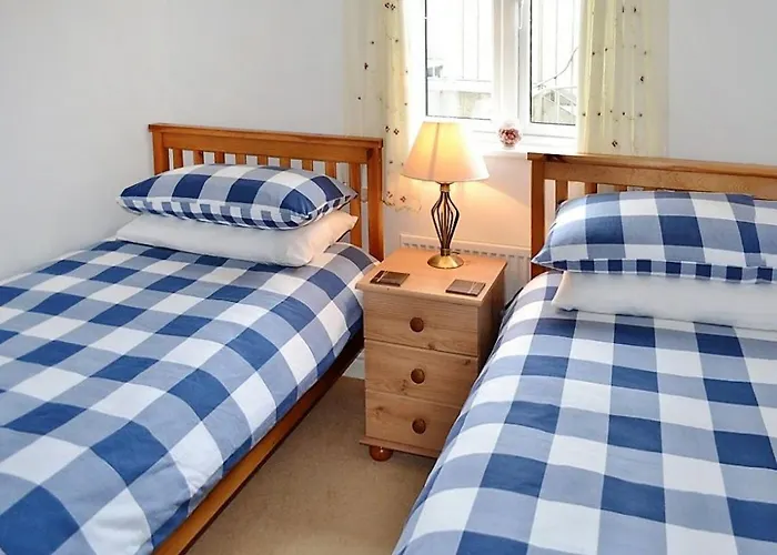 Meadowside Apartment