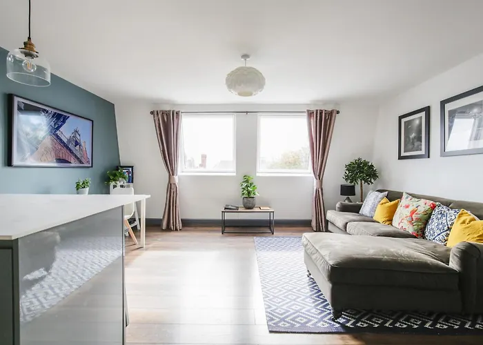 The Penthouses, 8 Albion Mews
