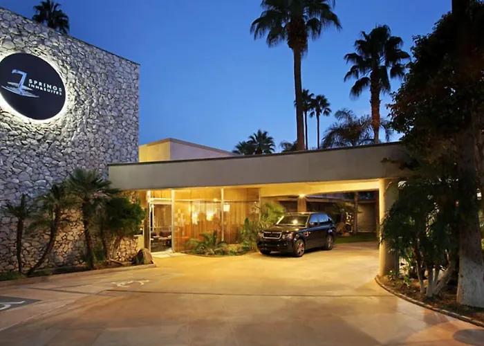 Jacuzzi hotel: 7 Springs Inn & Suites