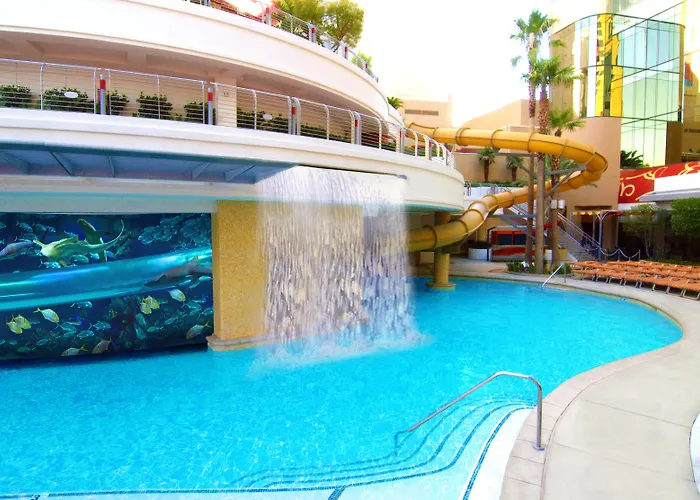 Hotels With Four Stars Golden Nugget & Casino Las Vegas