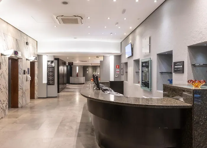 Hotel do aeroporto: DELPLAZA Excelsior São Paulo - By Monreale