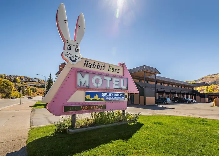 Motel: Rabbit Ears Motel
