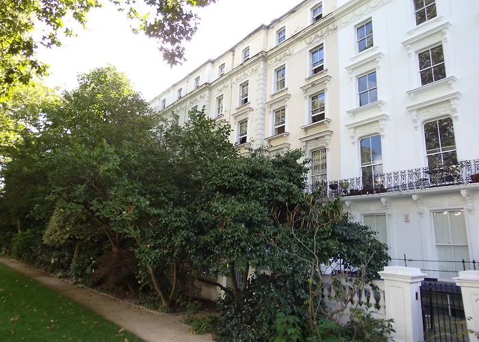 Hotel: Wedgewood Hotel