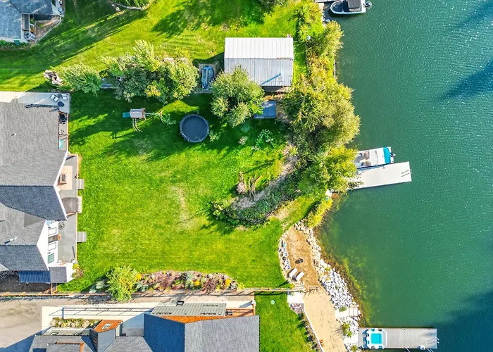 Baby Birch Banks Guest House On Lake Pend Oreille