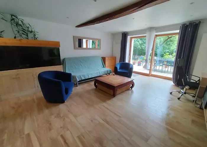 Rez de Jardin appartement T3 76 m2 6 personnes