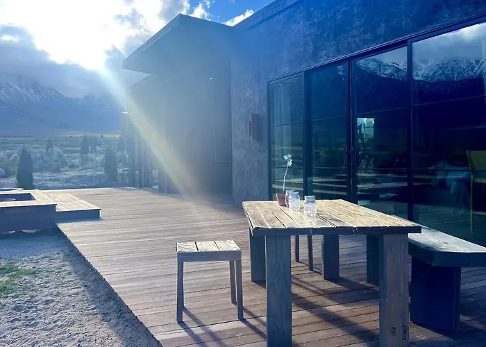 Stunning Design Rental Incredible For A Luxury Escape In Lone Pine, California