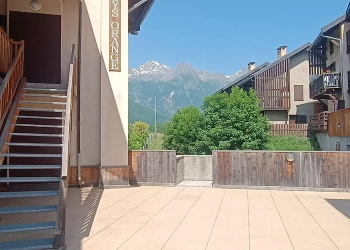 Appartement avec terrasse proche des pistes