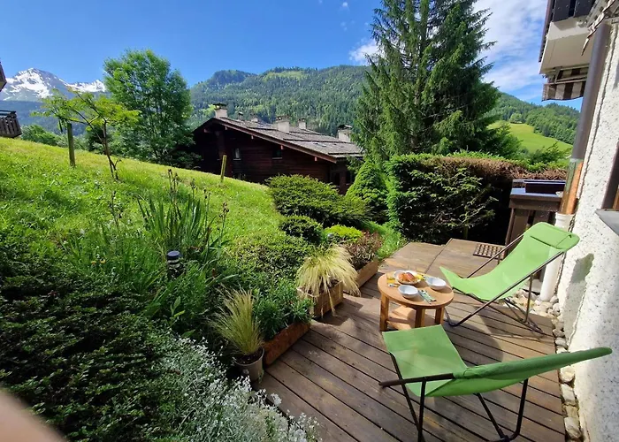 T2 rénové au Grand-Bornand avec balcon, parking et terrasse, 4 pers, proche village - FR-1-458-205