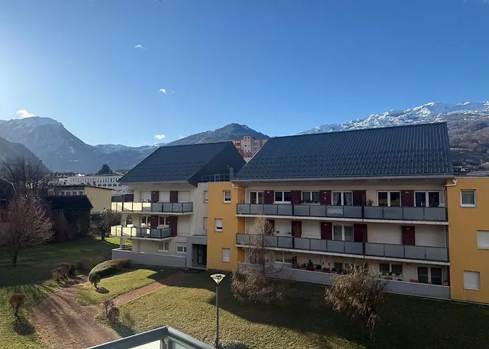 App 2-4 Proche Gare Terrasse Garage