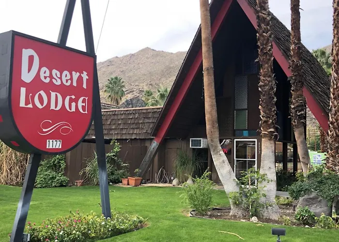 Hotels Close to Airport Desert Lodge