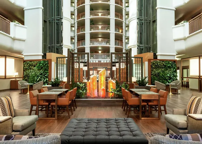 Airport Hotel: Embassy Suites By Hilton Convention Center Las Vegas