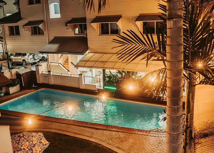 All Motels Cairns Queens Court