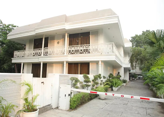 Hotel: Diplomat, Chanakyapuri New Delhi- A Boutique Hotel