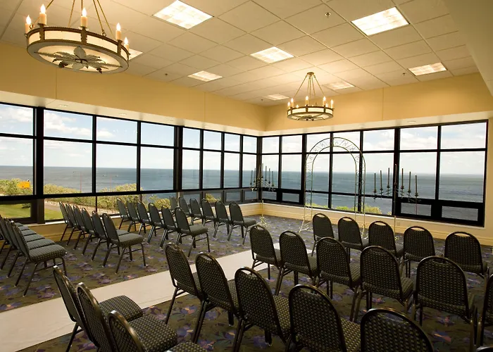 Cheap hotel: Edgewater Waterpark