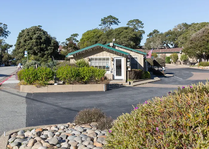 Pets Allowed Hotel Sea Breeze - Pacific Grove