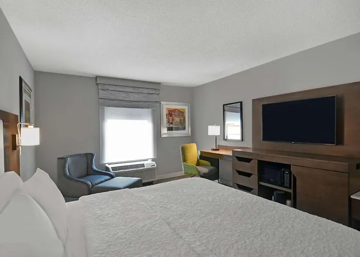 Hampton Inn