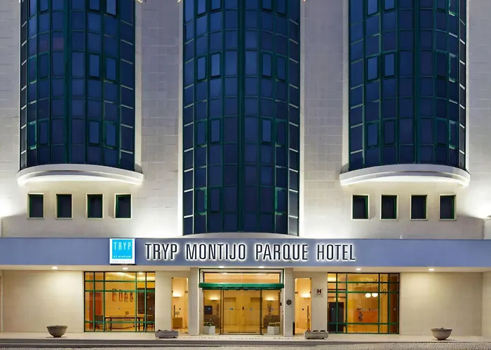 Hotel de praia: Tryp By Wyndham Montijo Parque Hotel