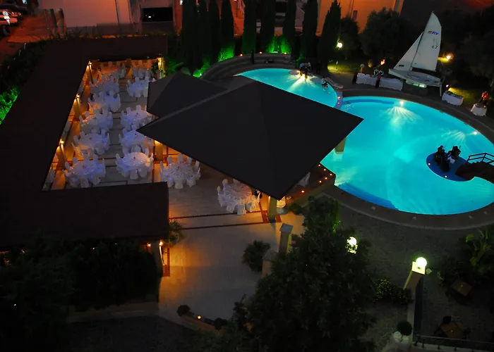 Albergo centrale: Miceneo Palace