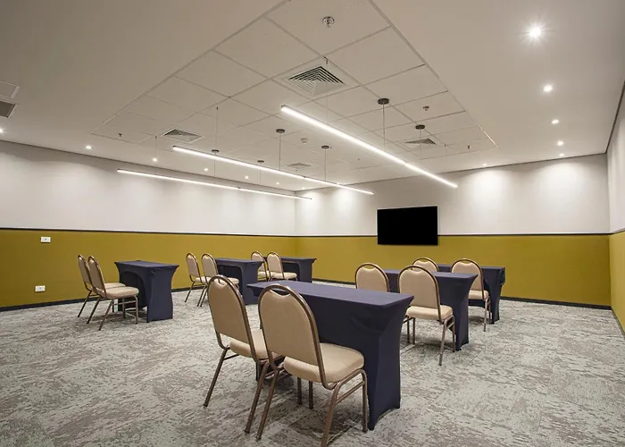  Qoya Curitiba, Curio Collection By Hilton