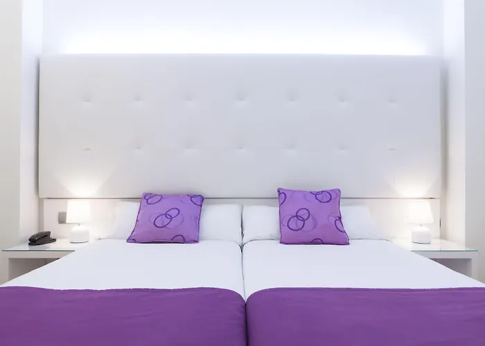 Hotel con tenis: Hotel Albahia Alicante