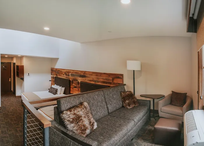 Cabin: Huntley Lodge At Big Sky Resort