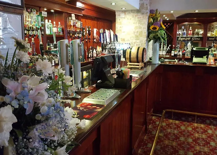 Casino hotel: Garrison Hotel