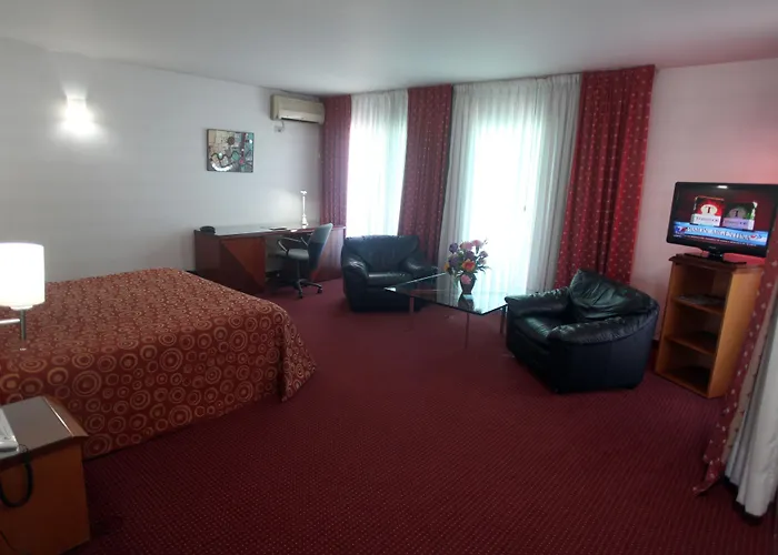 Cristal Palace Hotel