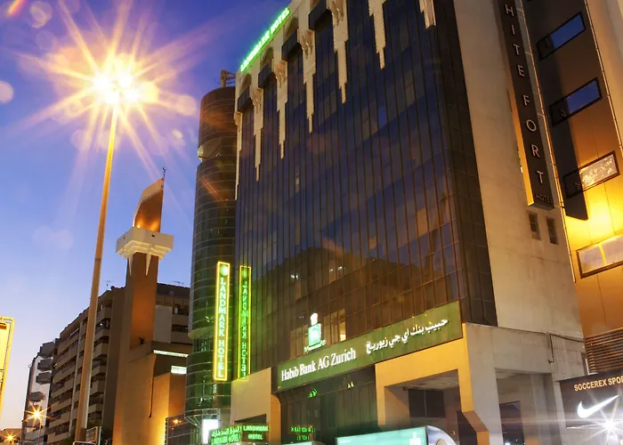 Cheap hotel: Landmark Hotel