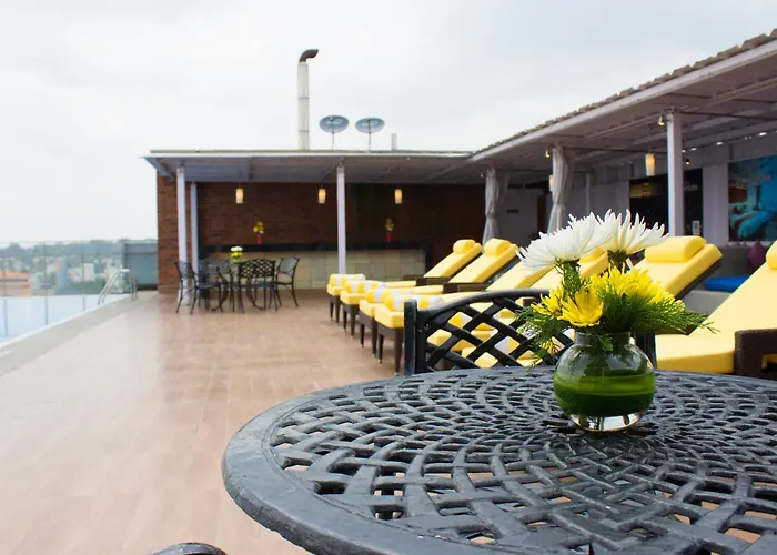 Golf hotels Royal Orchid Bangalore